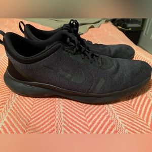 Nike Flex Shoes